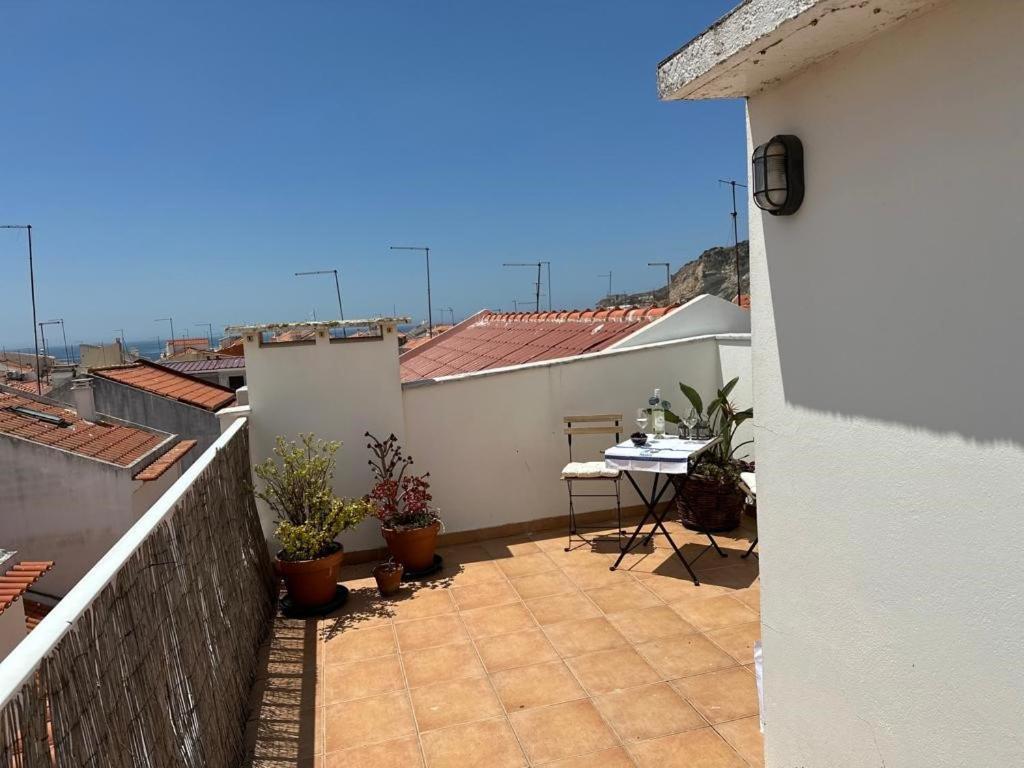 100 Meters From The Beach! Rua Da Paz Nazaré Exterior foto
